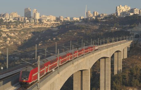 מדהים: 10 מיליון נוסעים בקו המהיר